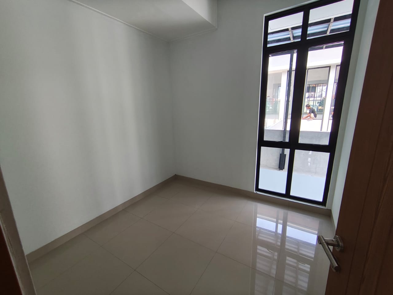 Rumah Disewakan di Summer Bliss Taman Simpruk